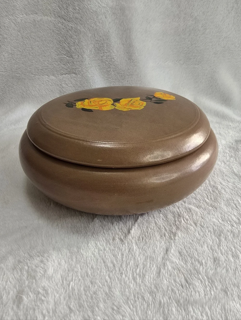 Vintage 70s Brown Round Ceramic Jewelry Box with Hand-Painted Yellow Roses
